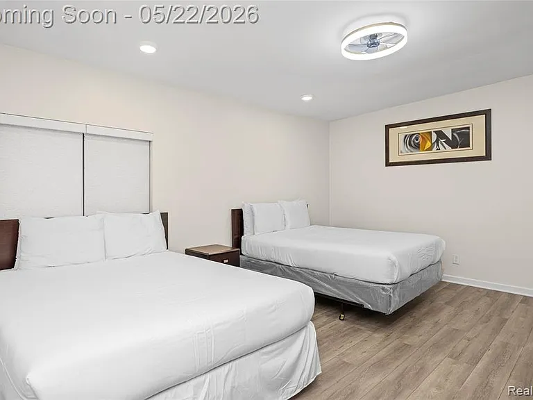 213 1/2 N Main St #ANN — Photo 30