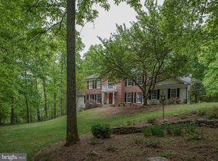 5421 Wemberly Dr, Warrenton, VA 20187