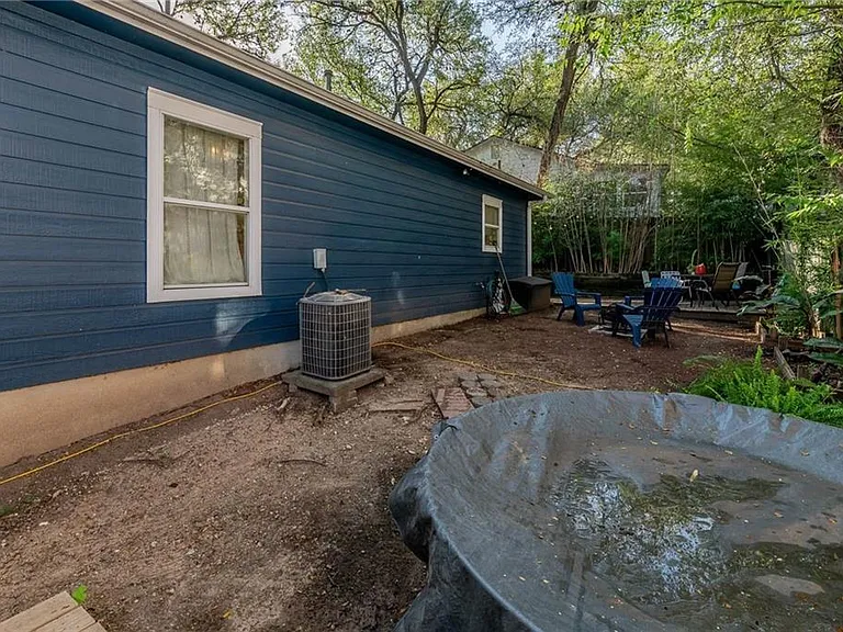 1198 E M Franklin Ave — Photo 27