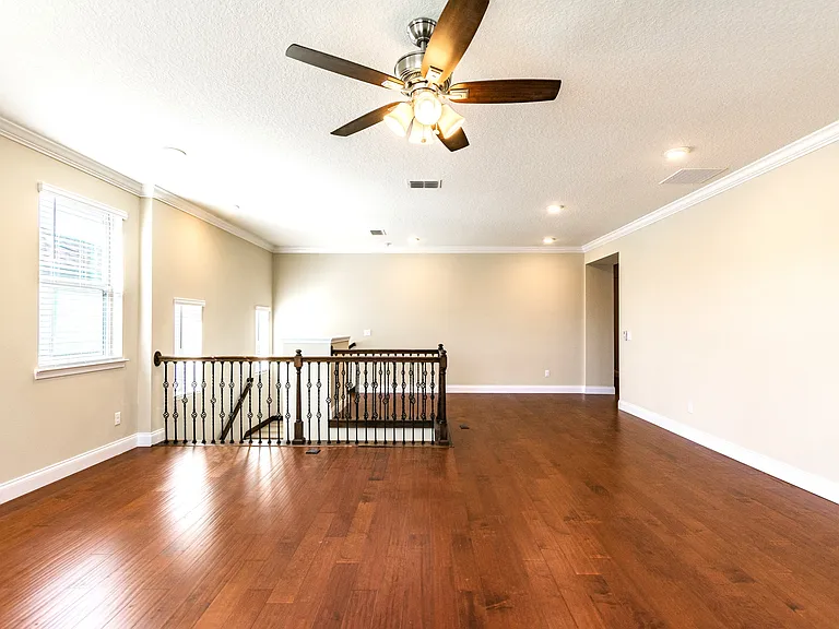 8278 Procida Isle Ln — Photo 46