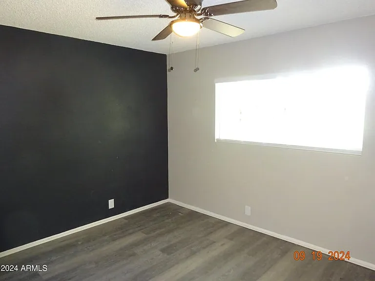 341 E Vogel Ave #2 — Photo 14
