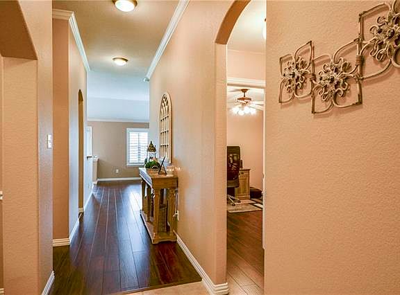 4th image of 7612 Val Verde Dr