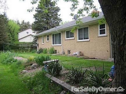 2nd image of 60856 Waschull Dr