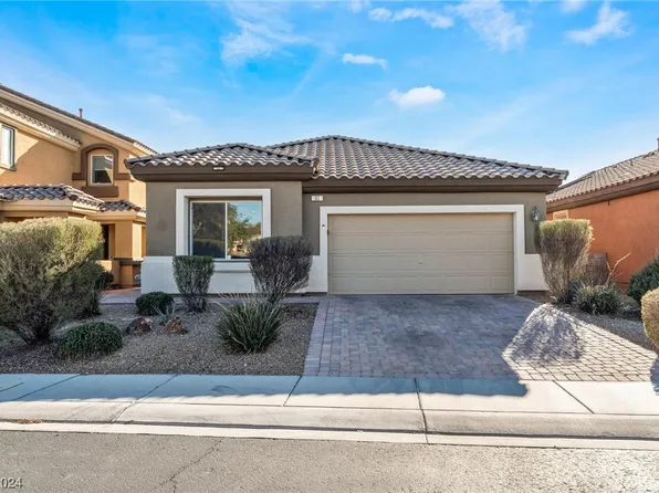33 Logan Pond Way, North Las Vegas, NV 89084