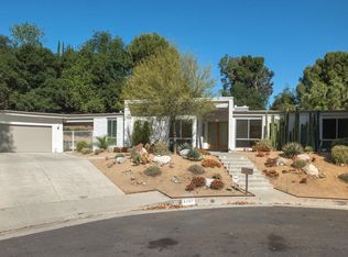 4207 Michelangelo Ave, Woodland Hills, CA 91364