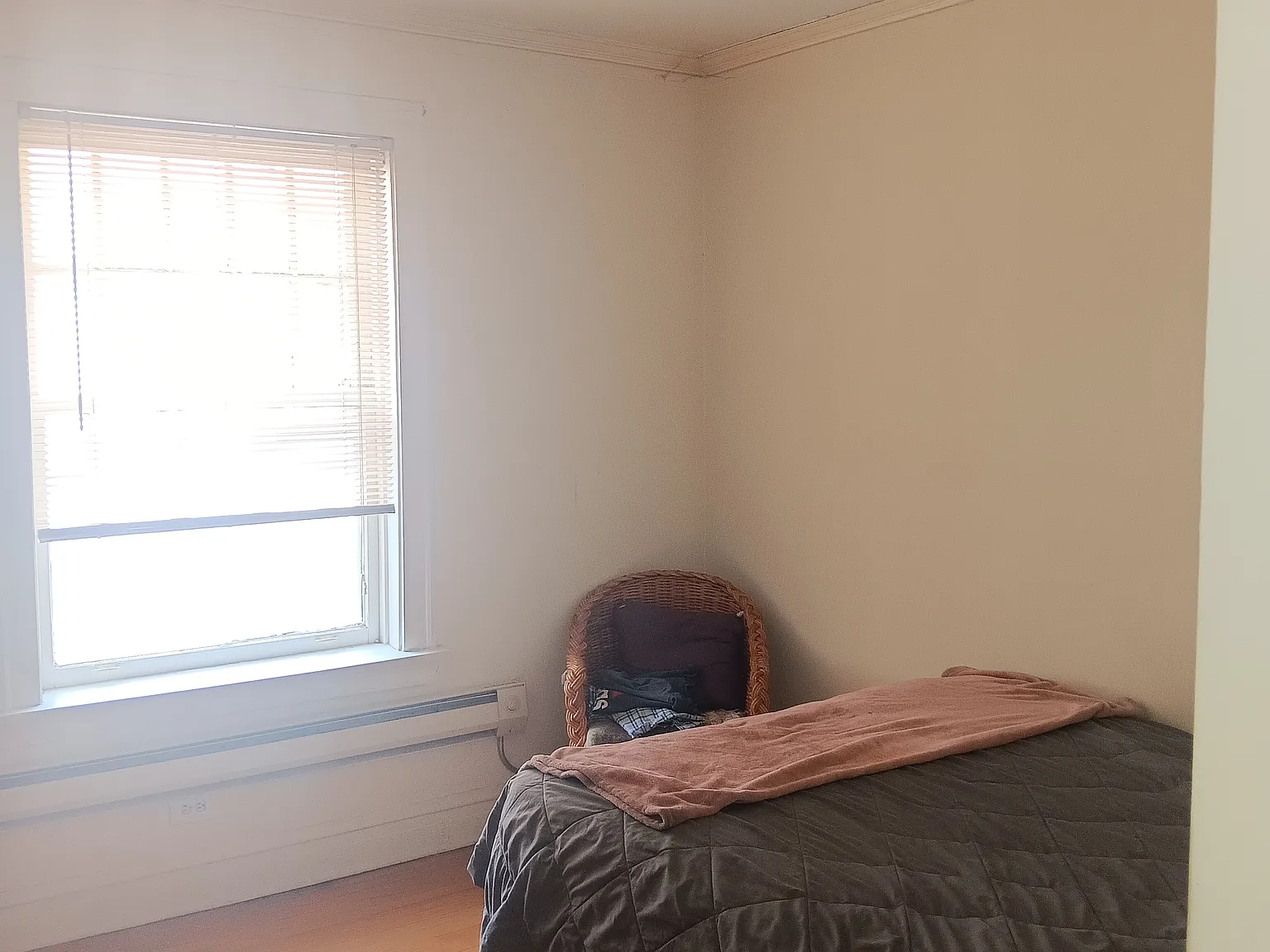 1 bed, 700 sqft, $1,745 — Photo 4