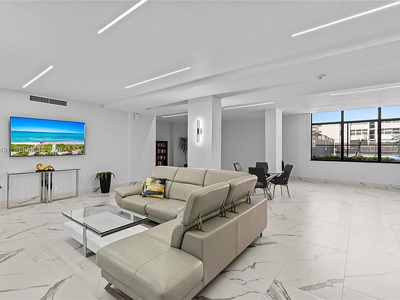 3rd image of 1890 S Ocean Dr APT 1002