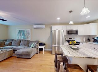 36 King St UNIT 1, Warwick, RI 02886