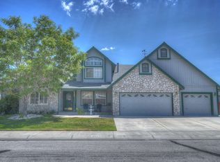 3967 Southpointe Dr, Carson City, NV 89701