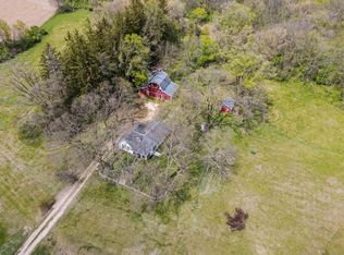 1295 145th St, Dundee, IA 52038
