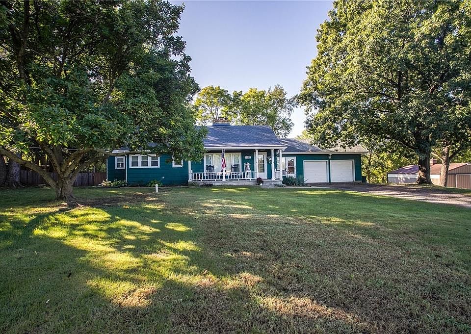 1st image of 7833 Alma Ave