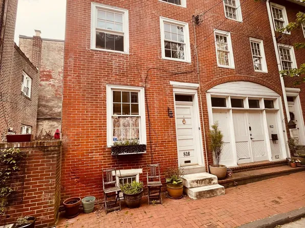 812 S Hancock St, Philadelphia, PA 19147