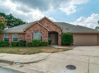 1304 Sylvia Dr, Bedford, TX 76021