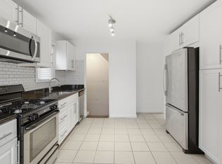 1922 Leitch Rd, Ferndale, MI 48220