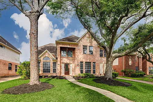 1606 Barrington Hills Ln Photo 1