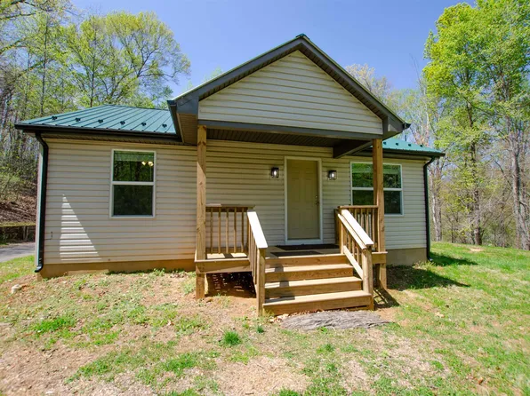 29 Horseshoe Mountain Rd, Roseland, VA 22967