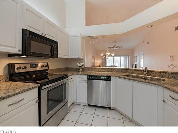 3rd image of 860 Tanbark Dr APT 203