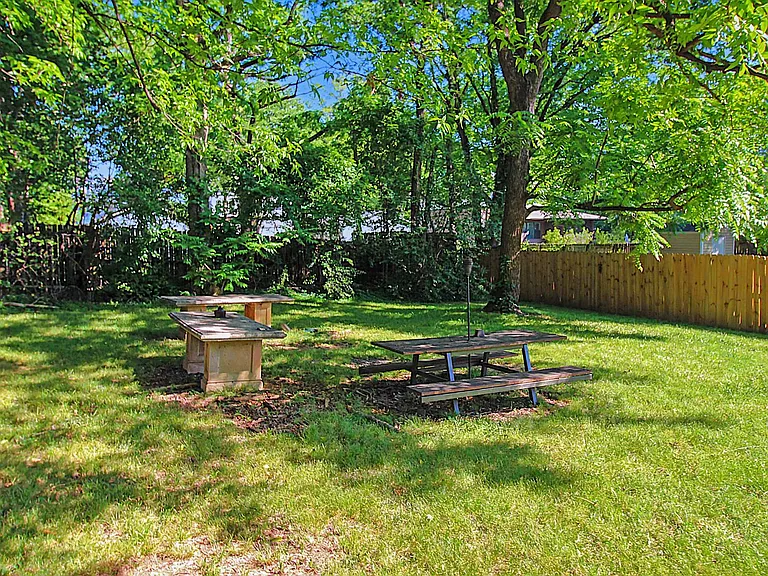 1228 Pegram St — Photo 23