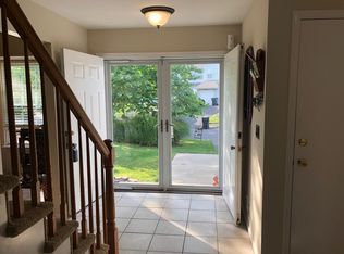 15 Buffalo Hollow Rd, Branchburg, NJ 08876