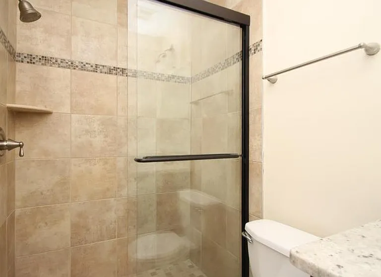 1538 Clarkson St — Photo 5