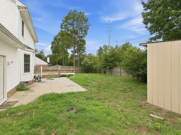 6824 Saint Julian Way — Photo 35