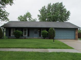 1822 Greenstone Dr, New Haven, IN 46774