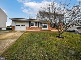 2834 W Oakland Dr, Wilmington, DE 19808