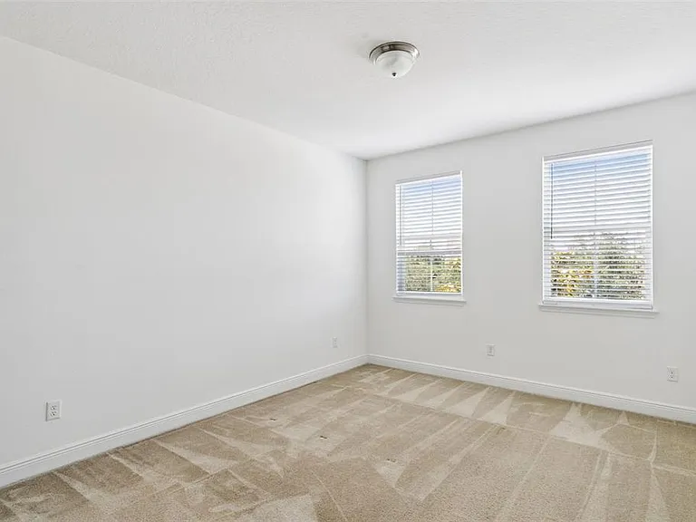 7530 Alpine Butterfly Ln — Photo 24