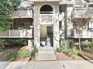 26908 Flo Ln Unit 464, Santa Clarita, CA 91351