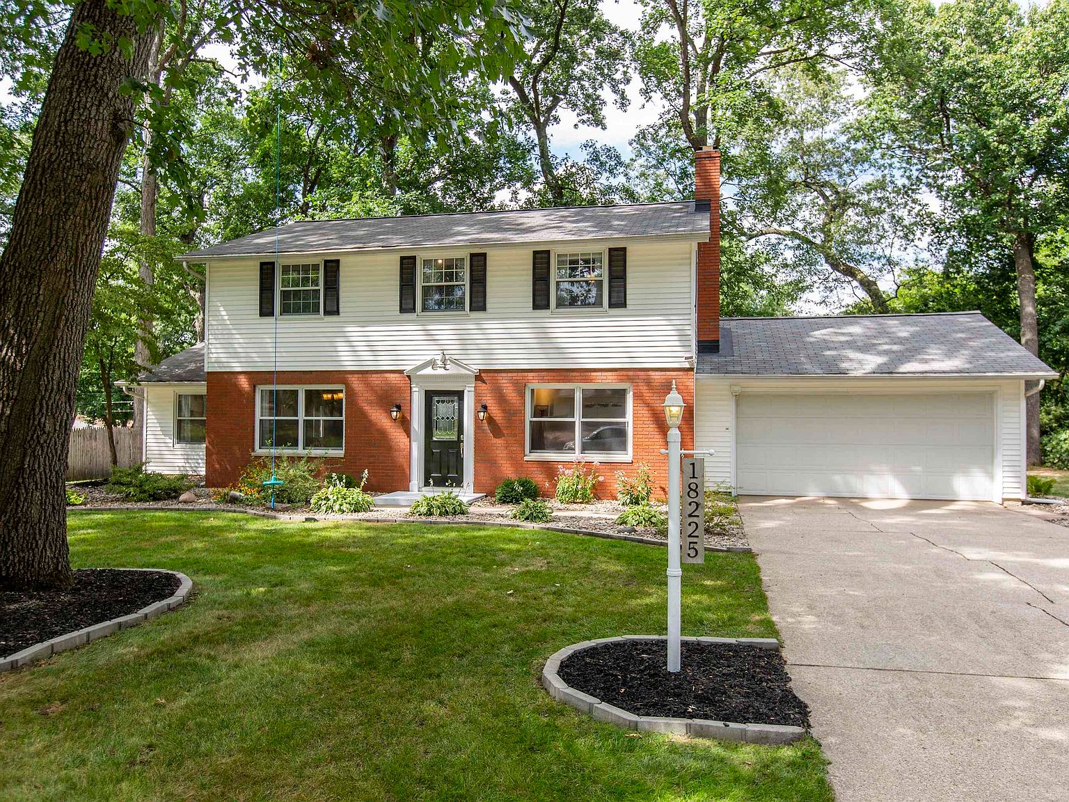 18225 Amberly Ln, South Bend, IN 46637 Zillow