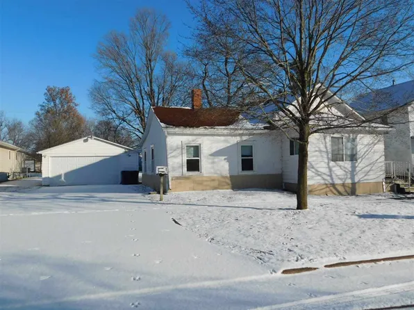 106 Mulberry St, Tipton, IA 52772
