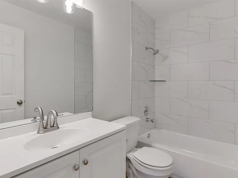 300 Tamara Dr #A — Photo 11