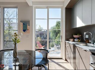 121 Dikeman St APT 3R, Brooklyn, NY 11231