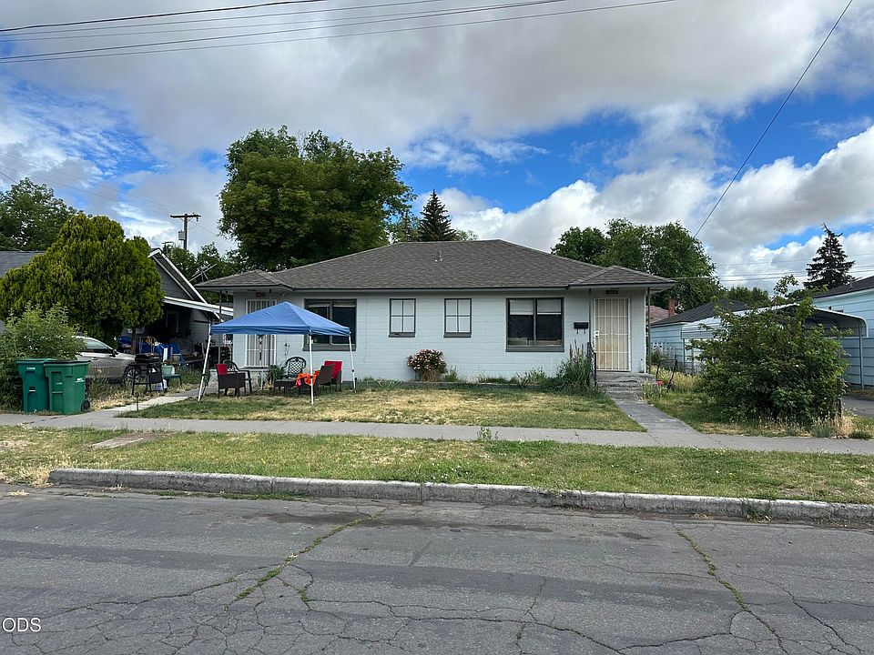 1st image of 2215 Applegate Ave