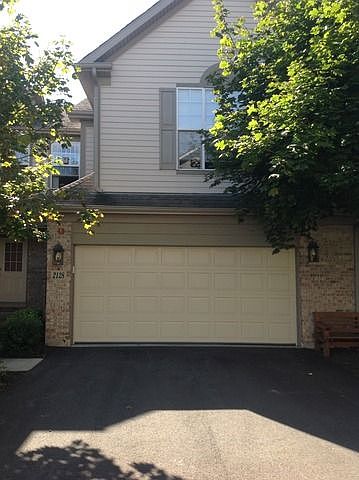 1st image of 2128 Yale Cir