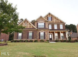 1320 Edgebrook Ln, Snellville, GA 30078