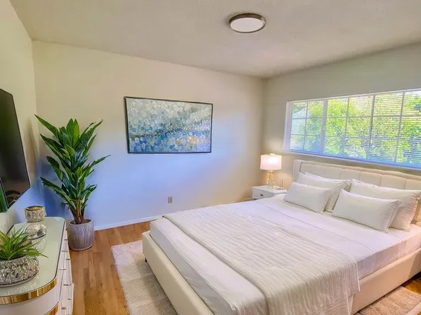 226, 1951 22nd St #226-04, Santa Monica, CA 90404