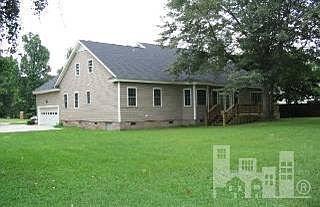 2nd image of 10298 SE Croft Pointe Road
