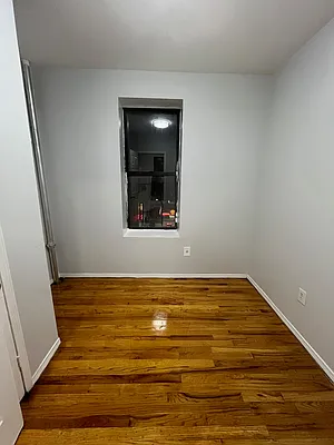 Rented by NYC LUXURY APT RENTALS CO LLC | media 7