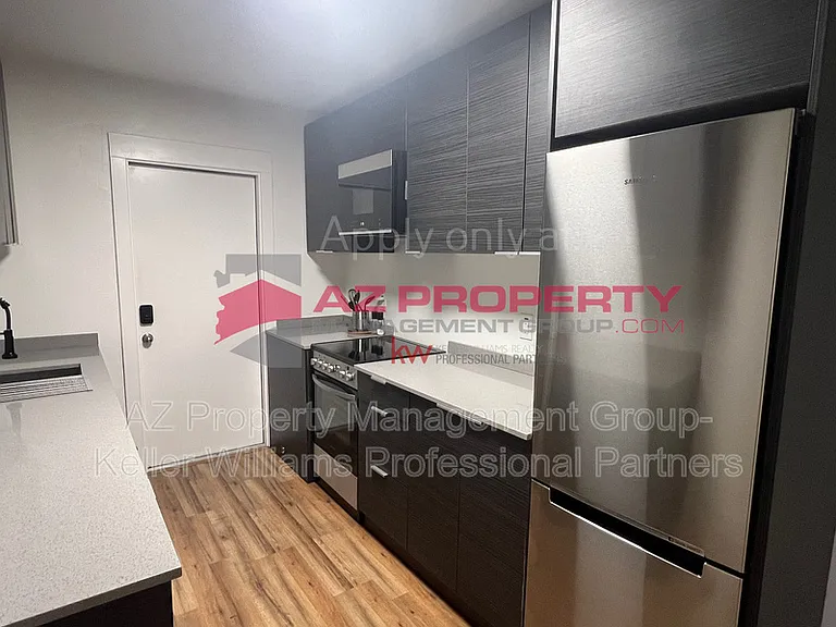 338 E Portland St — Photo 5