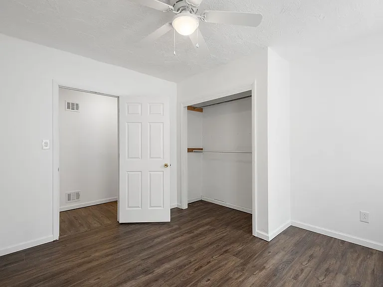 926 Ridge Ave — Photo 24