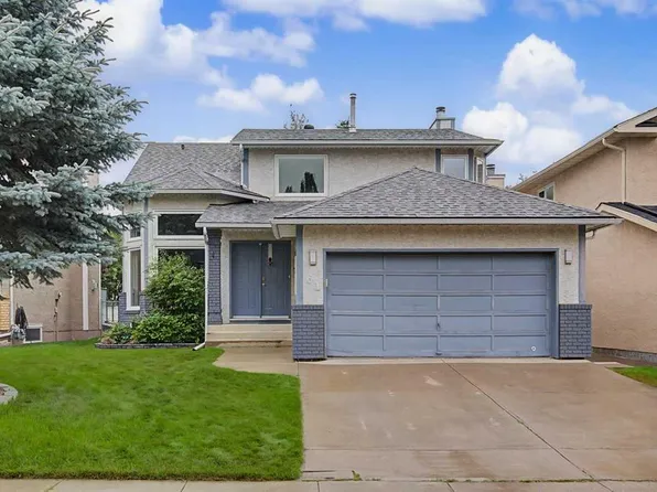61 W Wood Valley Rd SW, Calgary, AB T2W 5Y6
