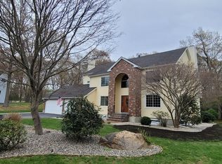 11 Yankee Ln, Ashland, MA 01721