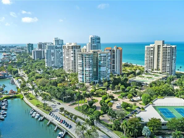 4255 Gulf Shore BLVD N #405, NAPLES, FL 34103