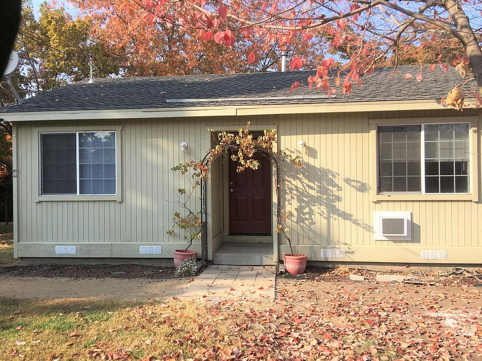 1st image of 1004 Leidesdorff St