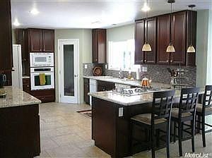 2nd image of 3241 Country Club Dr
