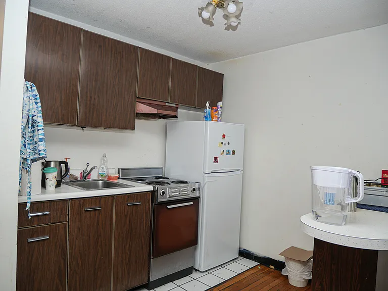1039 Commonwealth Ave #16 — Photo 3