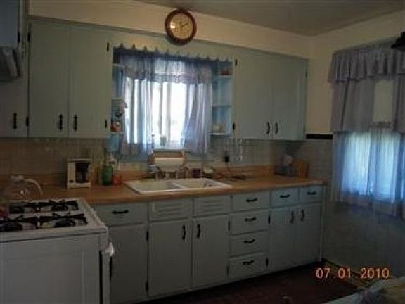 4th image of 304 Orchard Ave