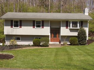 163 Ridge Rd, Newton, NJ 07860