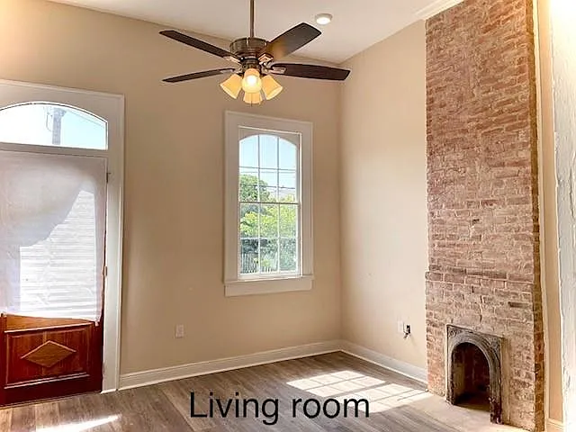 817 Lizardi St — Photo 3